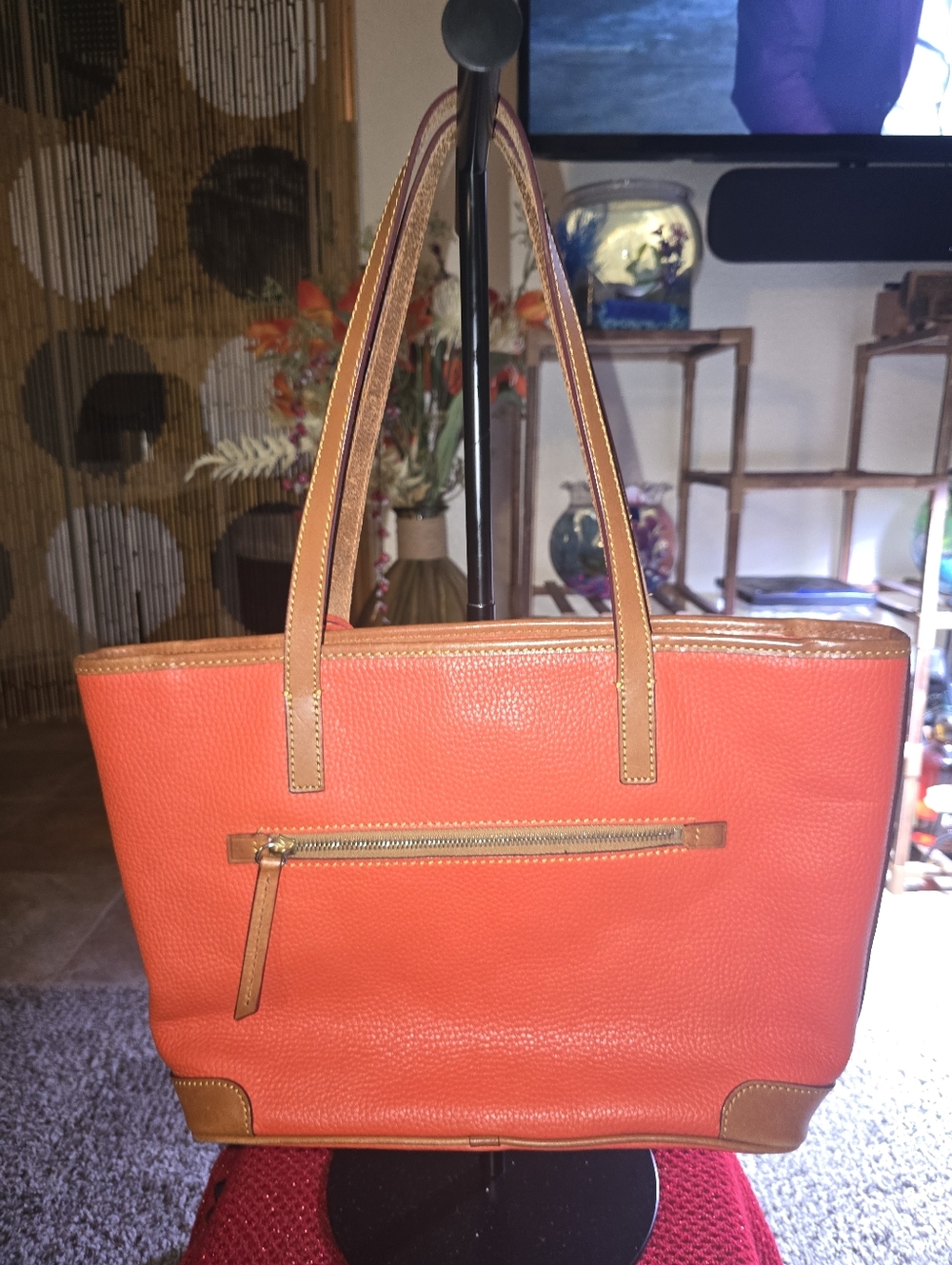 🦆Dooney & Bourke Orange Pebbled Leather Tote with Tan Trim EUC - Picture 3 of 15